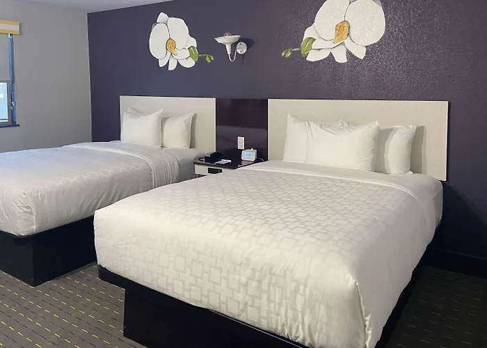 Clarion Pointe Tallahassee-state Capitol 4*