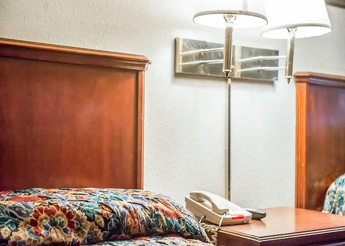 Clarion Pointe Tallahassee-state Capitol Hotel 4*